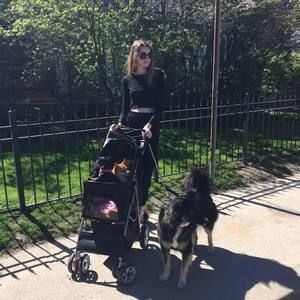 Meet your Posher, Chloe